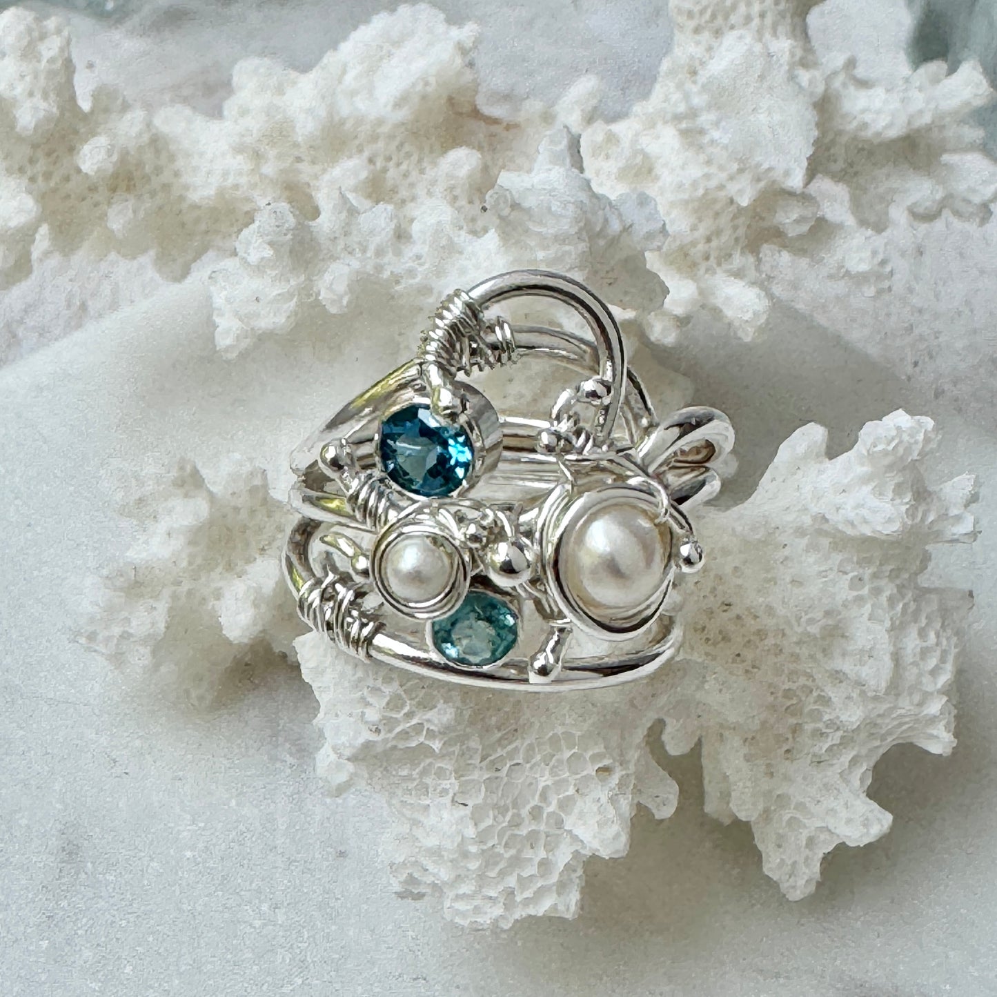 Pearl & Topaz & Apatite Gemstone Ring