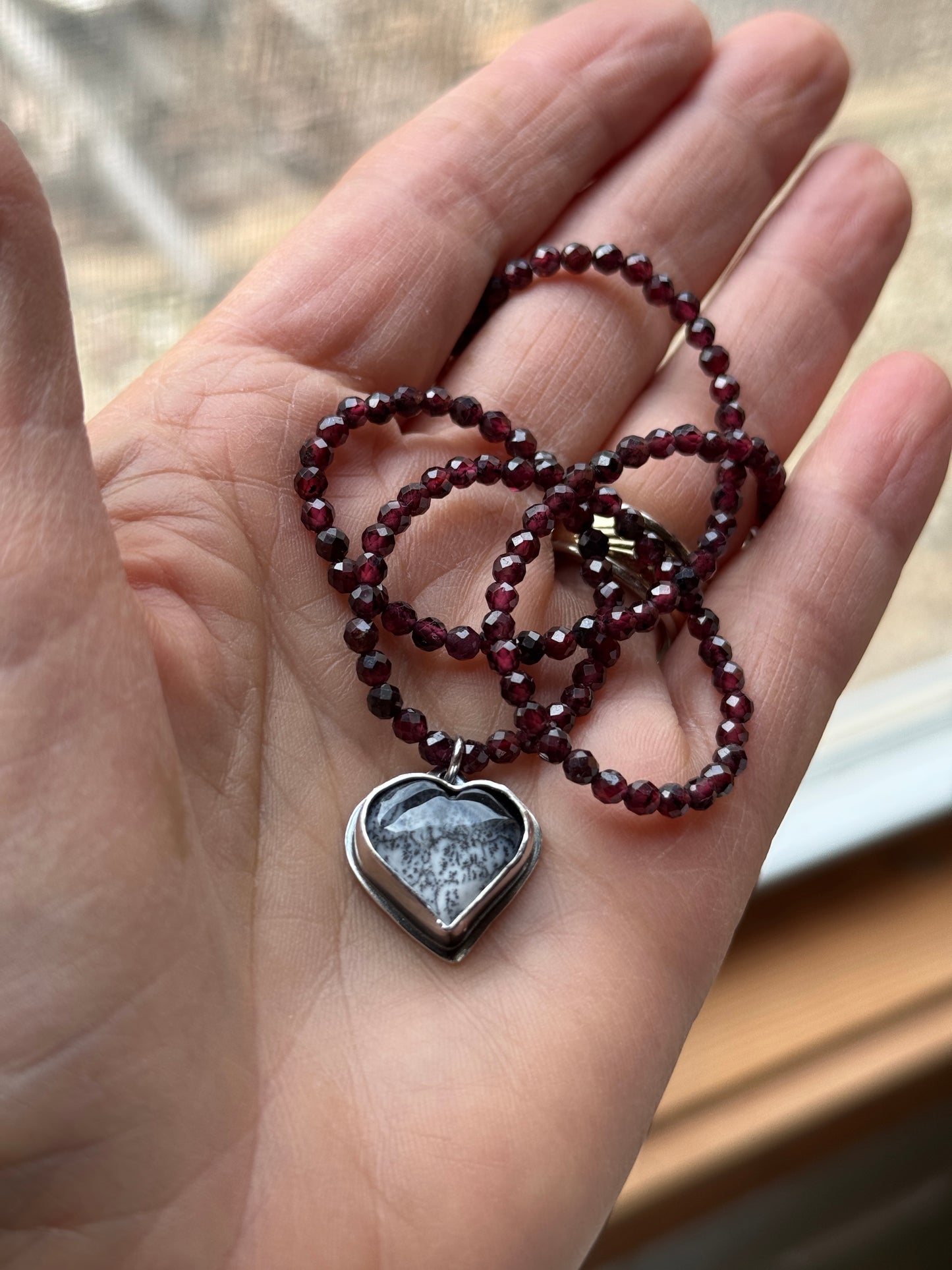 Dendrite Heart & Garnet Bead Necklace