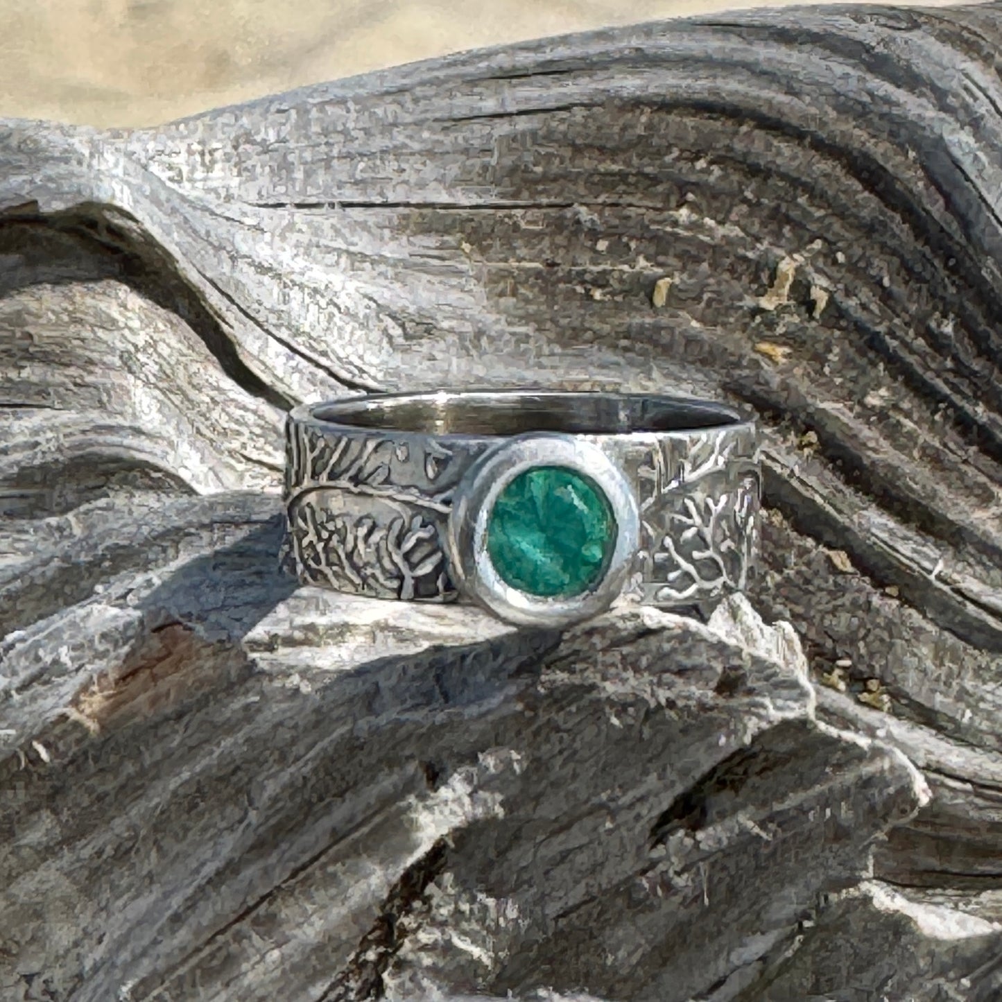 Green Stone Coral Reef Ring