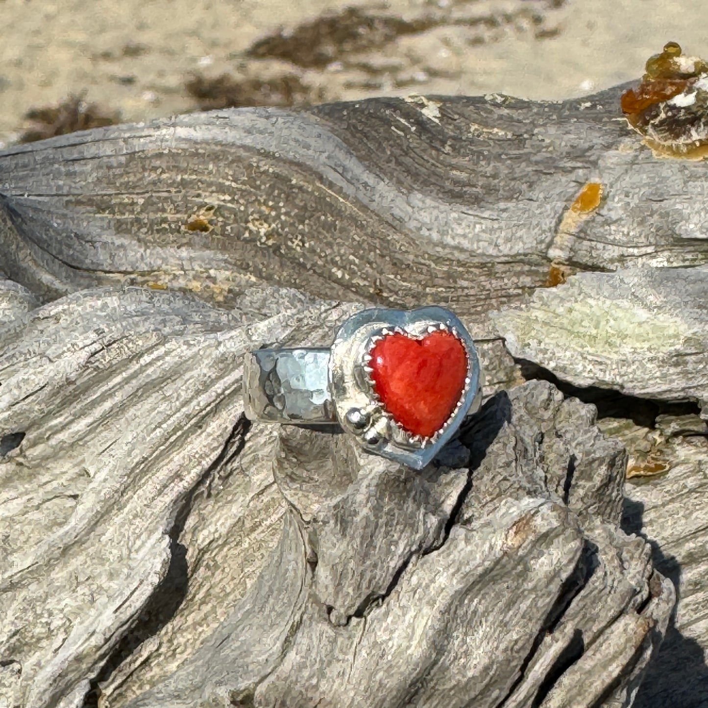 Spiny Urchin Shell Silver Heart Ring (Size 6.5)