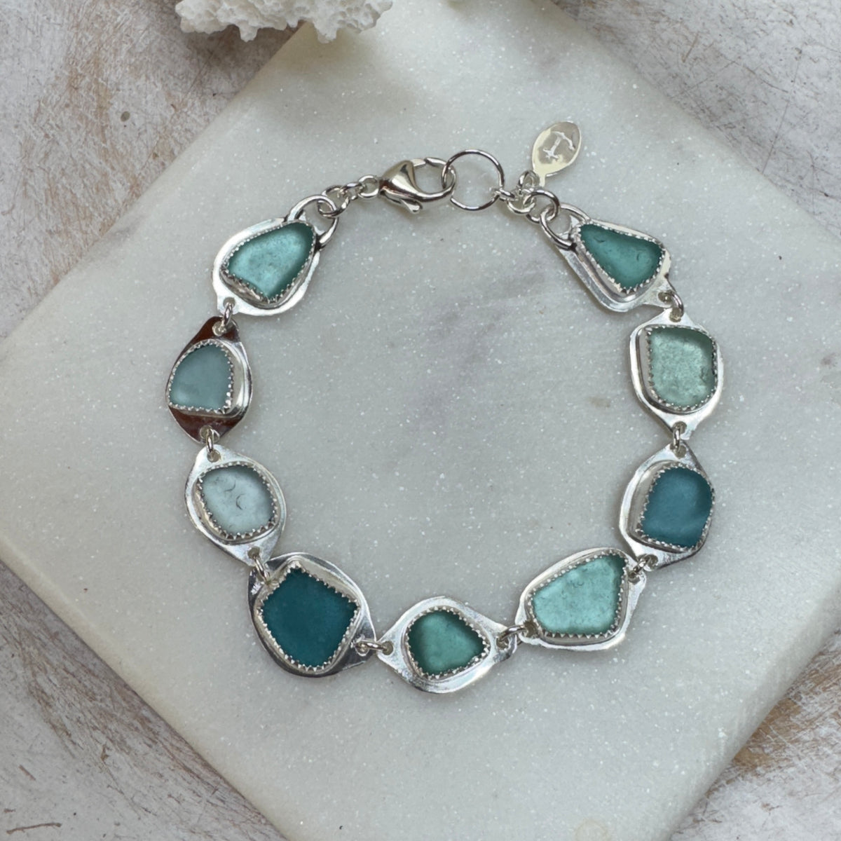 Aqua Blues Bezel Set Bracelet