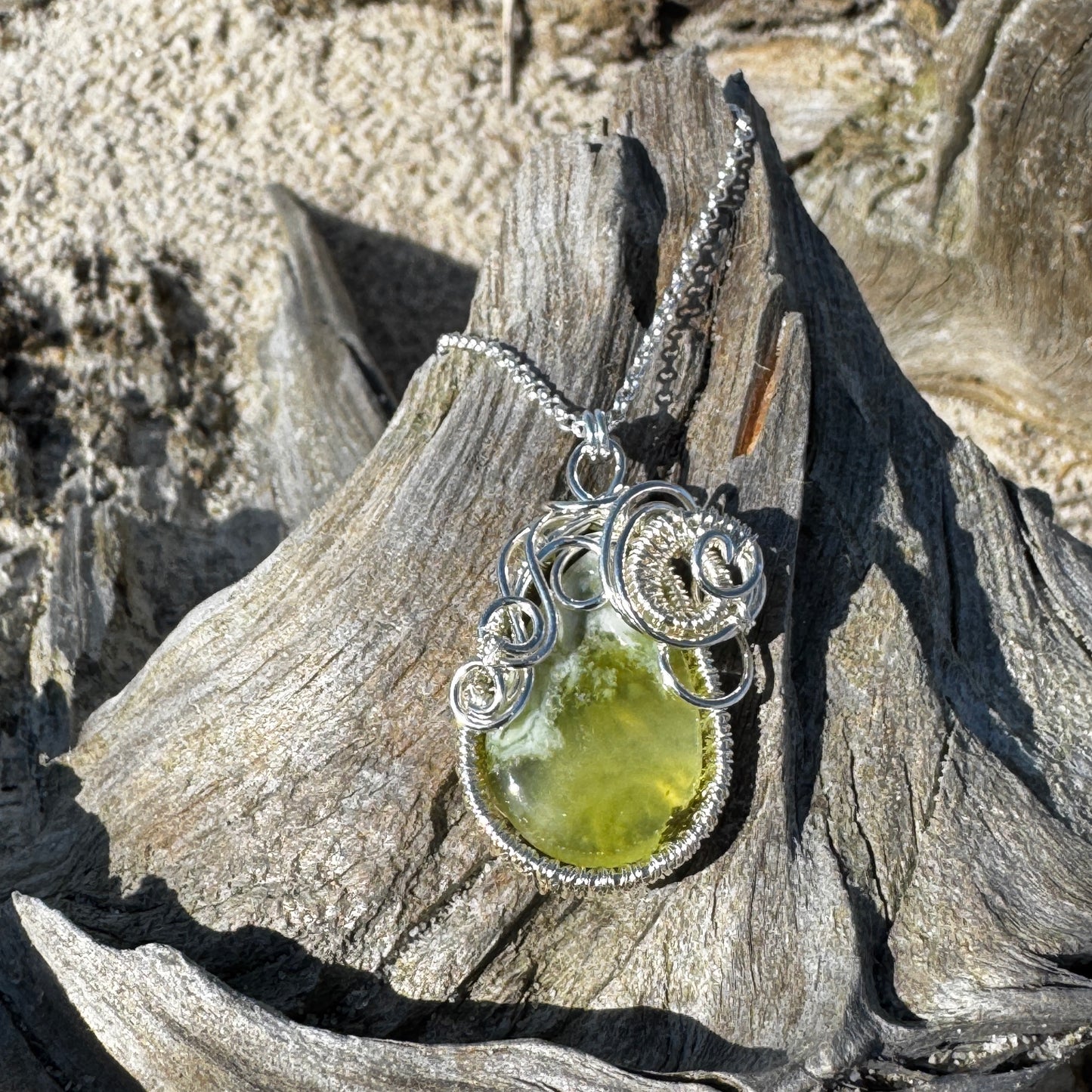 Prehnite Woven Silver Necklace