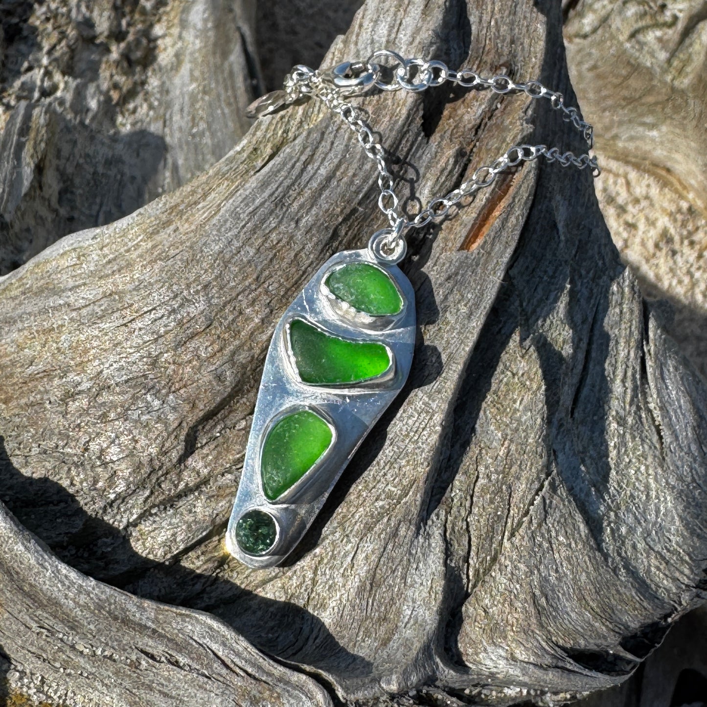 Kelly Green Sea Glass 3-Stone Necklace