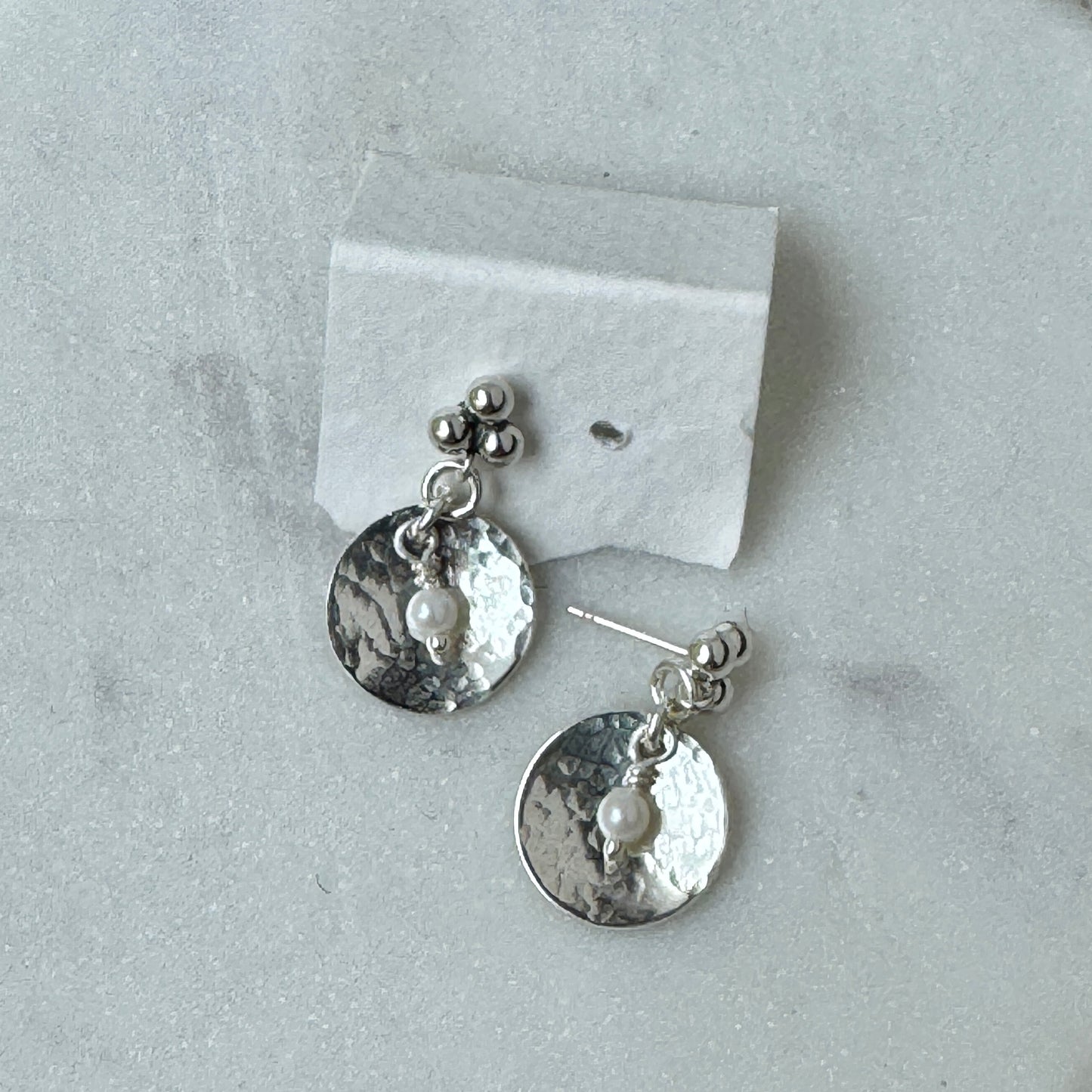 Small Silver disk Pearl Post Earrings