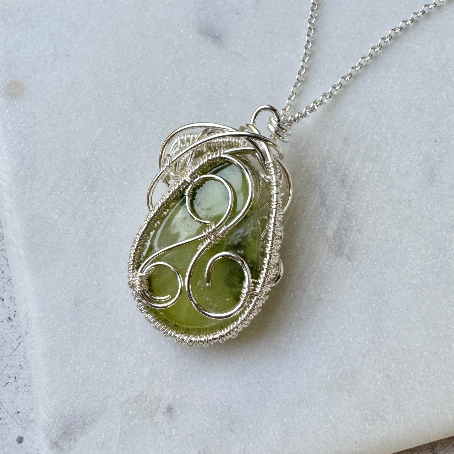 Prehnite Woven Silver Necklace